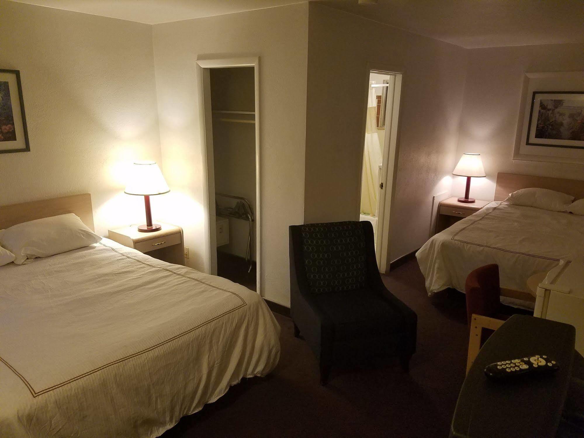 Downtown Xenion Motel Laramie Eksteriør billede