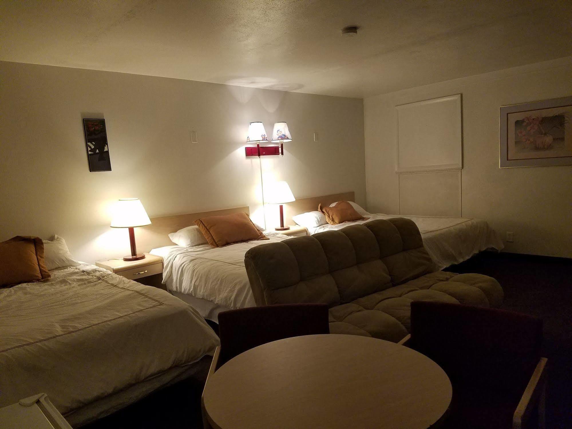 Downtown Xenion Motel Laramie Eksteriør billede